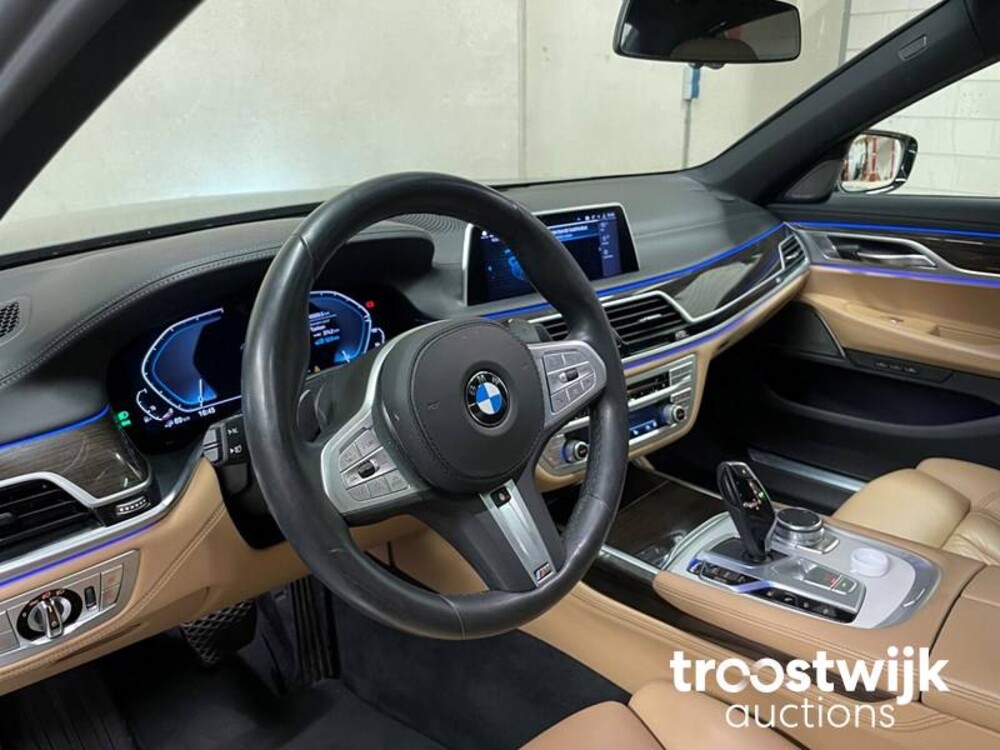 BMW 745e G11 M-Sportteile Plug-In Hybrid ORG-NL 394PS 2019 -Orig. DE- 7er, ZR-171-V