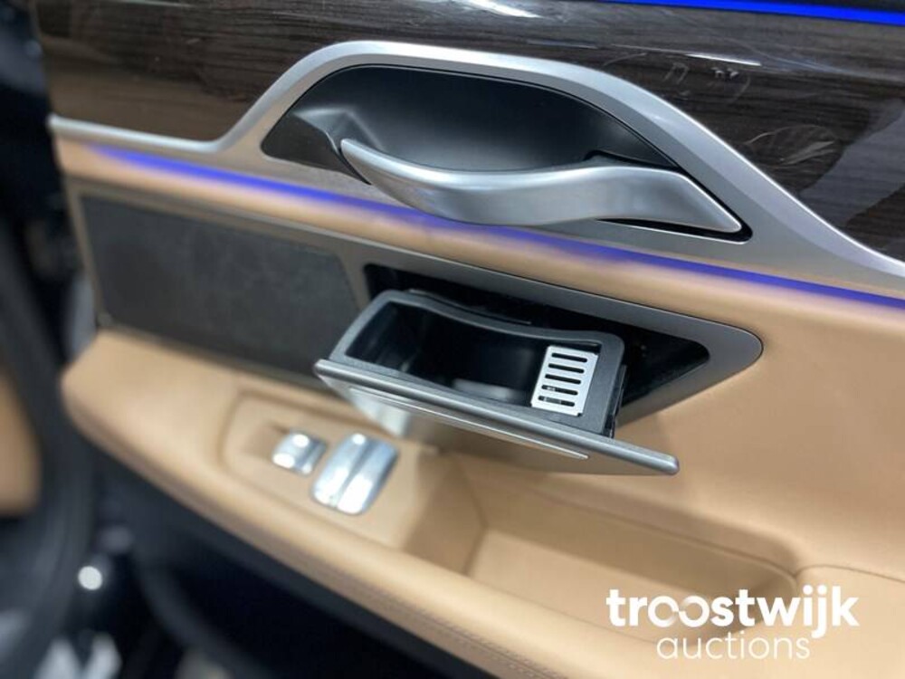 BMW 745e G11 M-Sportteile Plug-In Hybrid ORG-NL 394PS 2019 -Orig. DE- 7er, ZR-171-V