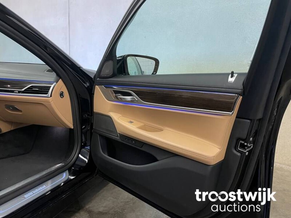 BMW 745e G11 M-Sportteile Plug-In Hybrid ORG-NL 394PS 2019 -Orig. DE- 7er, ZR-171-V