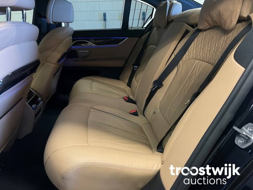 BMW 745e G11 M-Sportteile Plug-In Hybrid ORG-NL 394PS 2019 -Orig. DE- 7er, ZR-171-V
