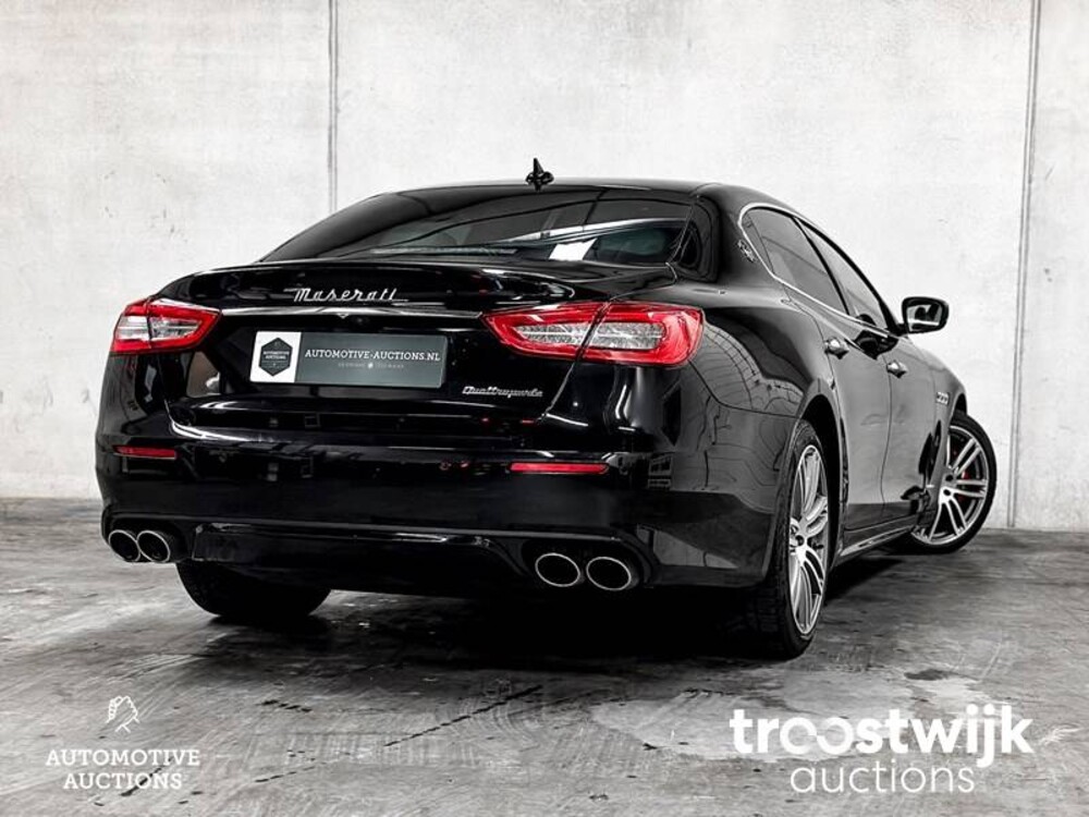 Maserati Quattroporte GranLusso 3.0 D NEU-MODELL 275PS 2017, H-942-XN