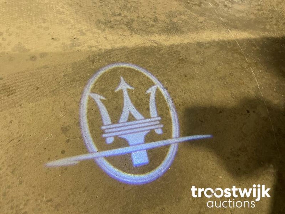 Maserati Quattroporte GranLusso 3.0 D NEU-MODELL 275PS 2017, H-942-XN