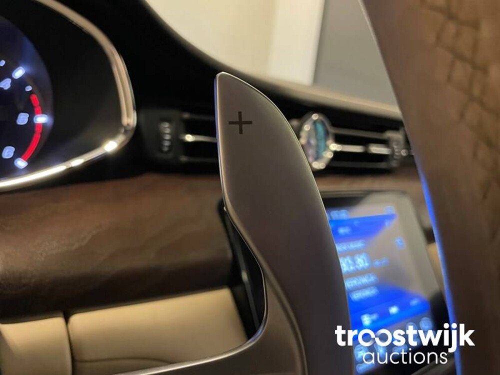 Maserati Quattroporte GranLusso 3.0 D NEU-MODELL 275PS 2017, H-942-XN