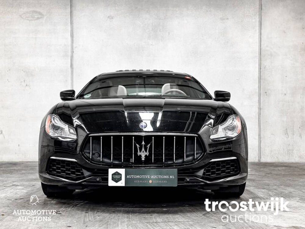 Maserati Quattroporte GranLusso 3.0 D NEU-MODELL 275PS 2017, H-942-XN