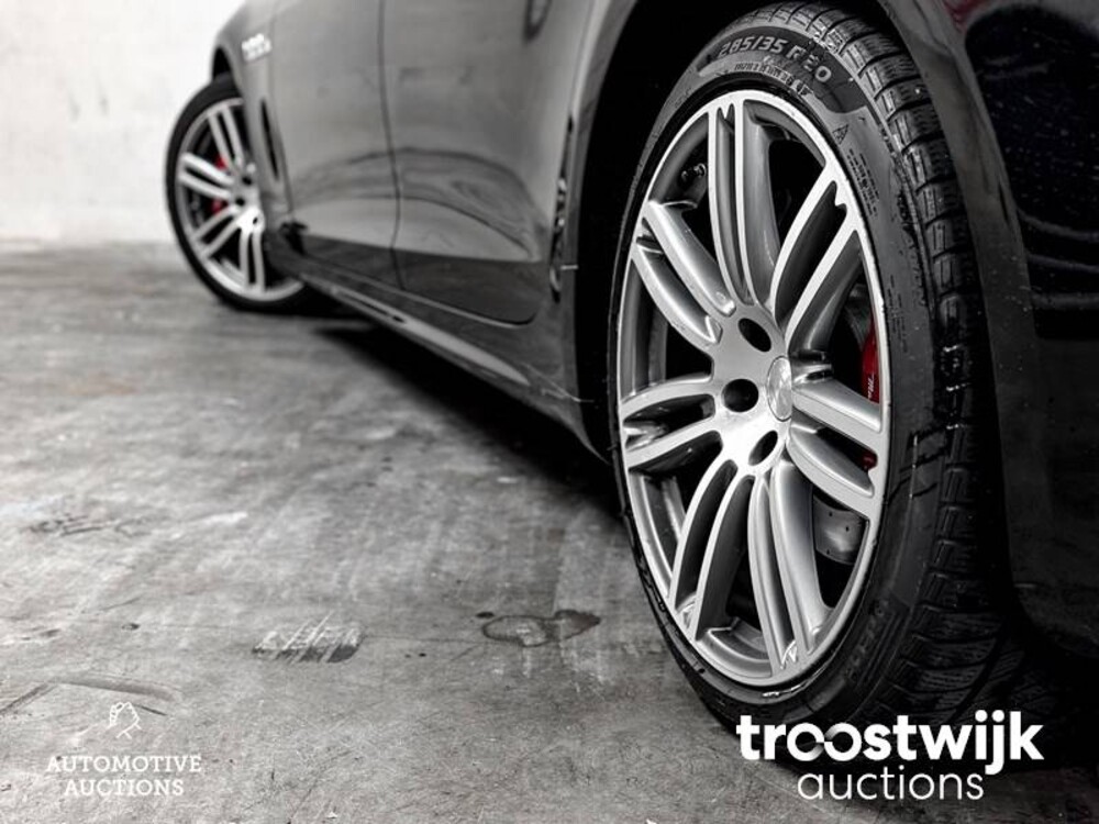 Maserati Quattroporte GranLusso 3.0 D NEU-MODELL 275PS 2017, H-942-XN