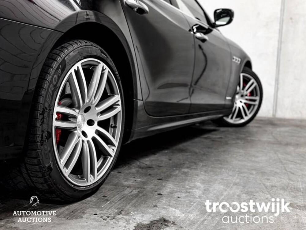 Maserati Quattroporte GranLusso 3.0 D NEU-MODELL 275PS 2017, H-942-XN