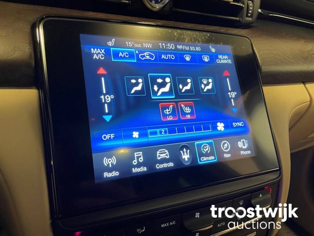 Maserati Quattroporte GranLusso 3.0 D NEU-MODELL 275PS 2017, H-942-XN