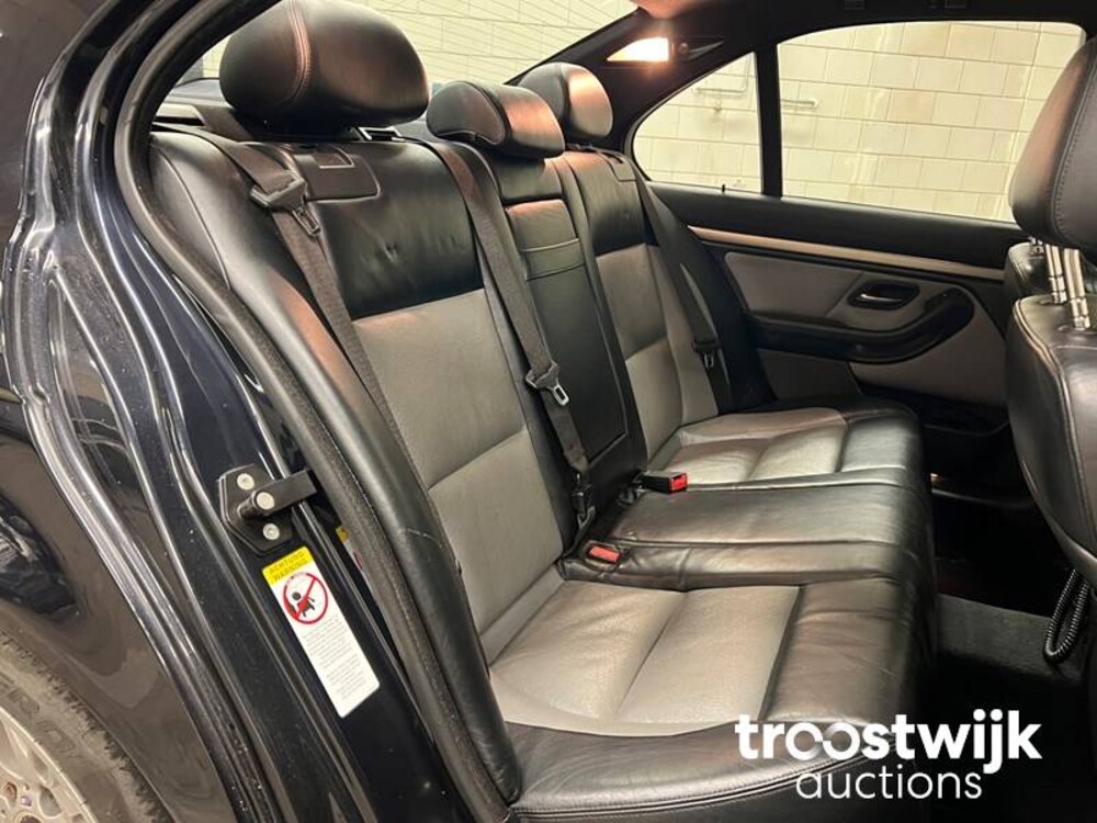 BMW M5 E39 400 PS 2000, ZT-330-S