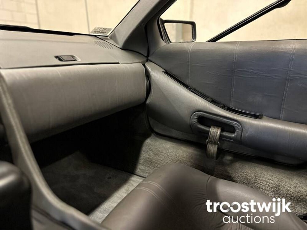 DeLorean DMC-12 2.8 V6 130 PS 1981