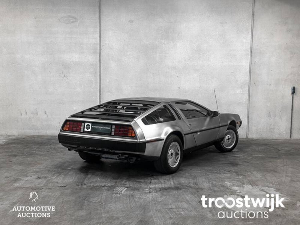 DeLorean DMC-12 2.8 V6 130 PS 1981
