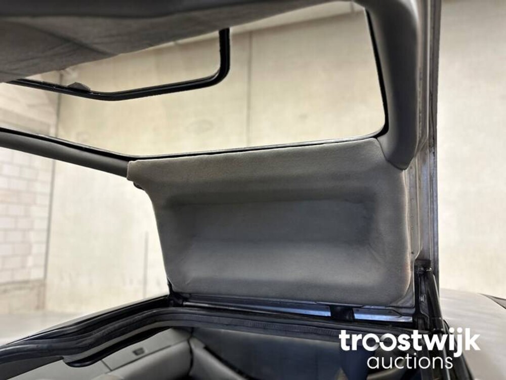 DeLorean DMC-12 2.8 V6 130 PS 1981