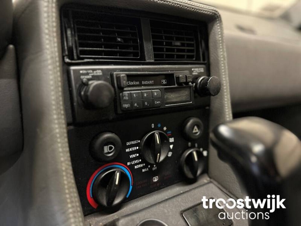 DeLorean DMC-12 2.8 V6 130 PS 1981