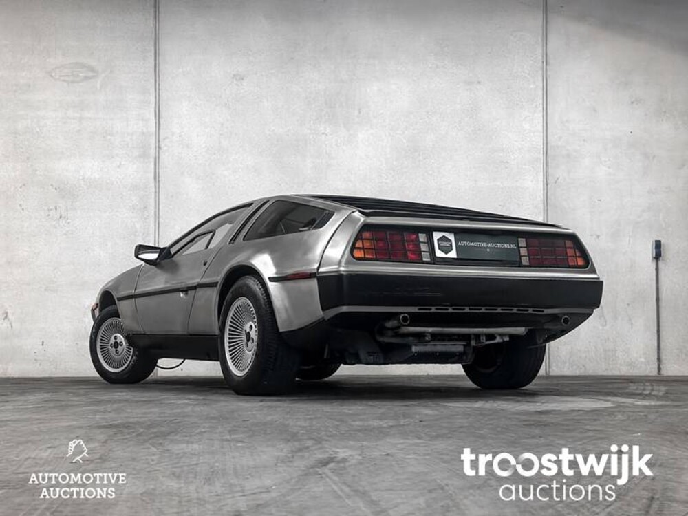 DeLorean DMC-12 2.8 V6 130 PS 1981