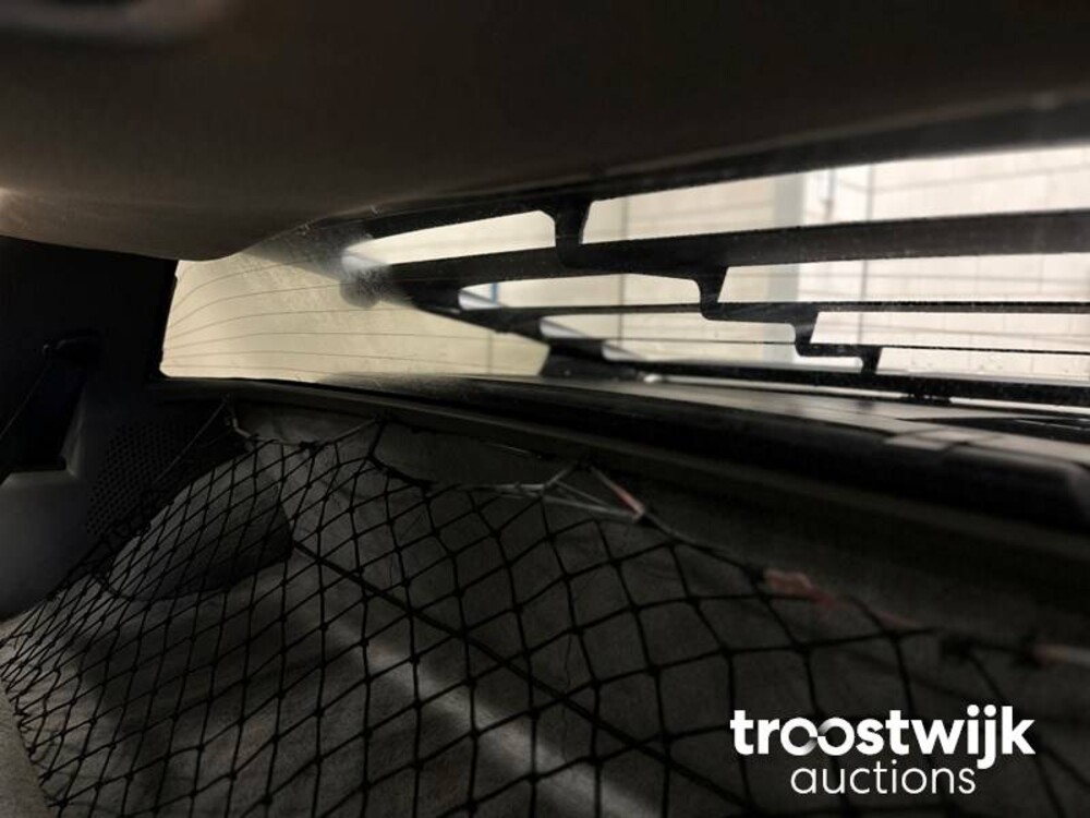 DeLorean DMC-12 2.8 V6 130 PS 1981