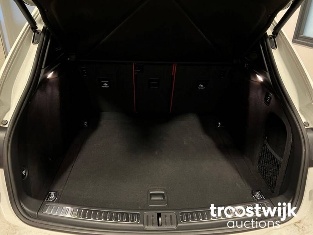 Porsche Macan Turbo 3.6 V6 400 PS Sport-Design Sport-Chrono CARBON 2014, XF-975-G