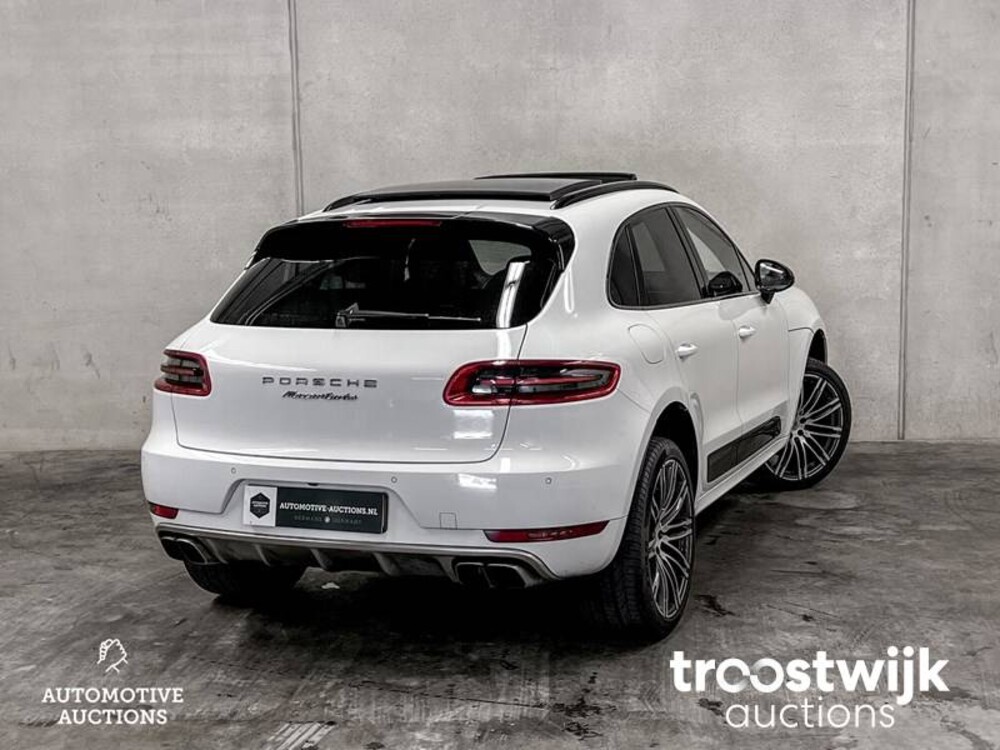 Porsche Macan Turbo 3.6 V6 400 PS Sport-Design Sport-Chrono CARBON 2014, XF-975-G