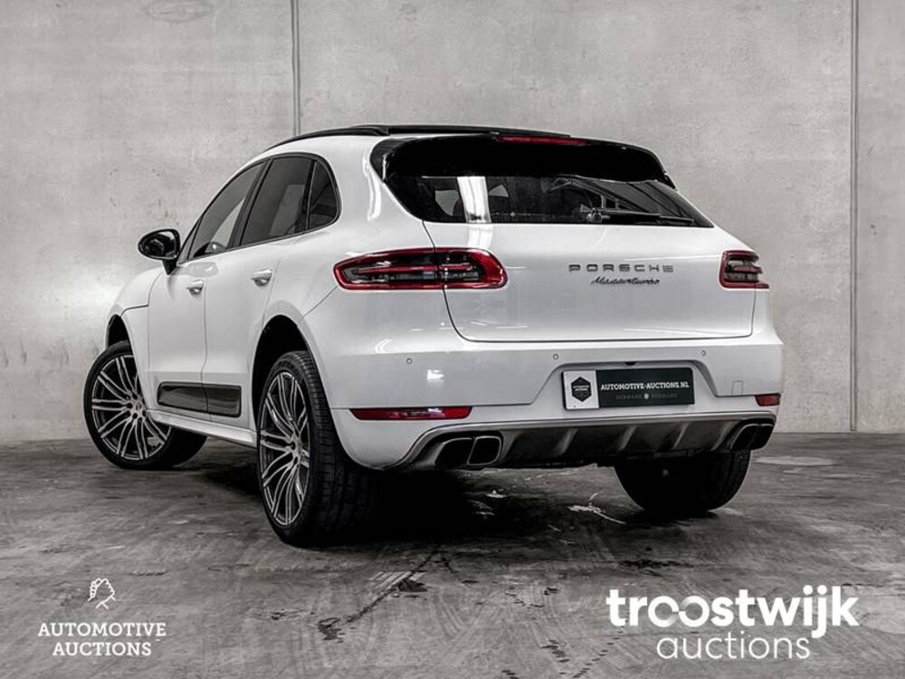 Porsche Macan Turbo 3.6 V6 400 PS Sport-Design Sport-Chrono CARBON 2014, XF-975-G