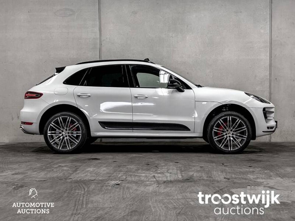 Porsche Macan Turbo 3.6 V6 400 PS Sport-Design Sport-Chrono CARBON 2014, XF-975-G