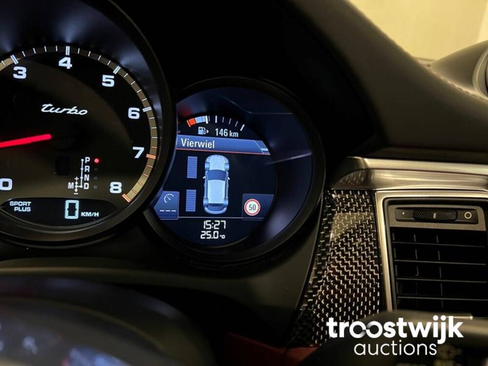 Porsche Macan Turbo 3.6 V6 400 PS Sport-Design Sport-Chrono CARBON 2014, XF-975-G