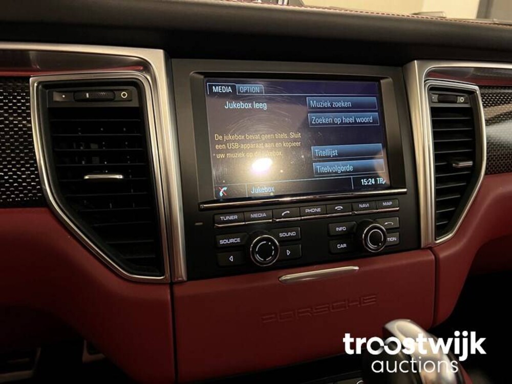 Porsche Macan Turbo 3.6 V6 400 PS Sport-Design Sport-Chrono CARBON 2014, XF-975-G