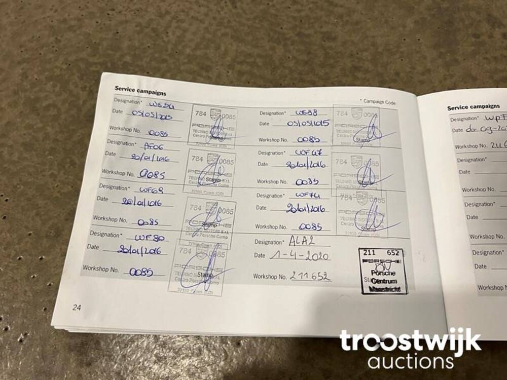 Porsche Macan Turbo 3.6 V6 400 PS Sport-Design Sport-Chrono CARBON 2014, XF-975-G