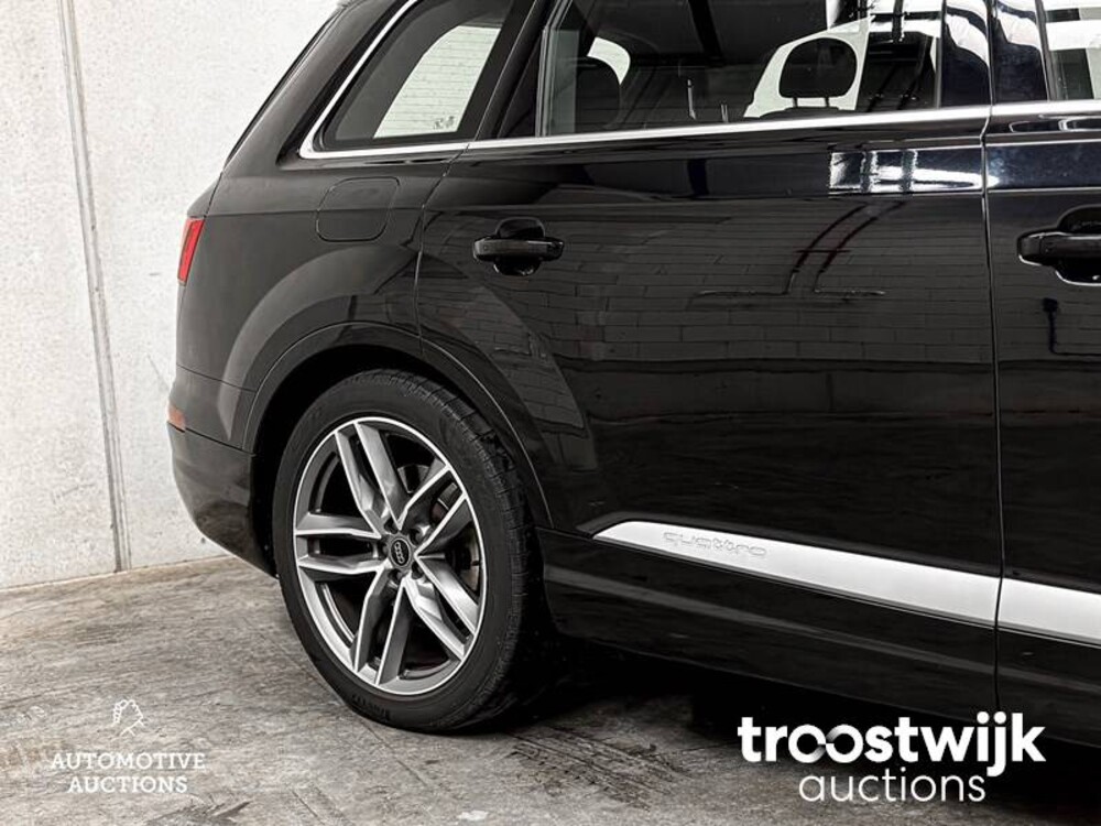 Audi Q7 E-Tron 3.0 TDI Quattro Premium Plug-In Hybrid 373 PS V6 ORG-NL, JX-357-K