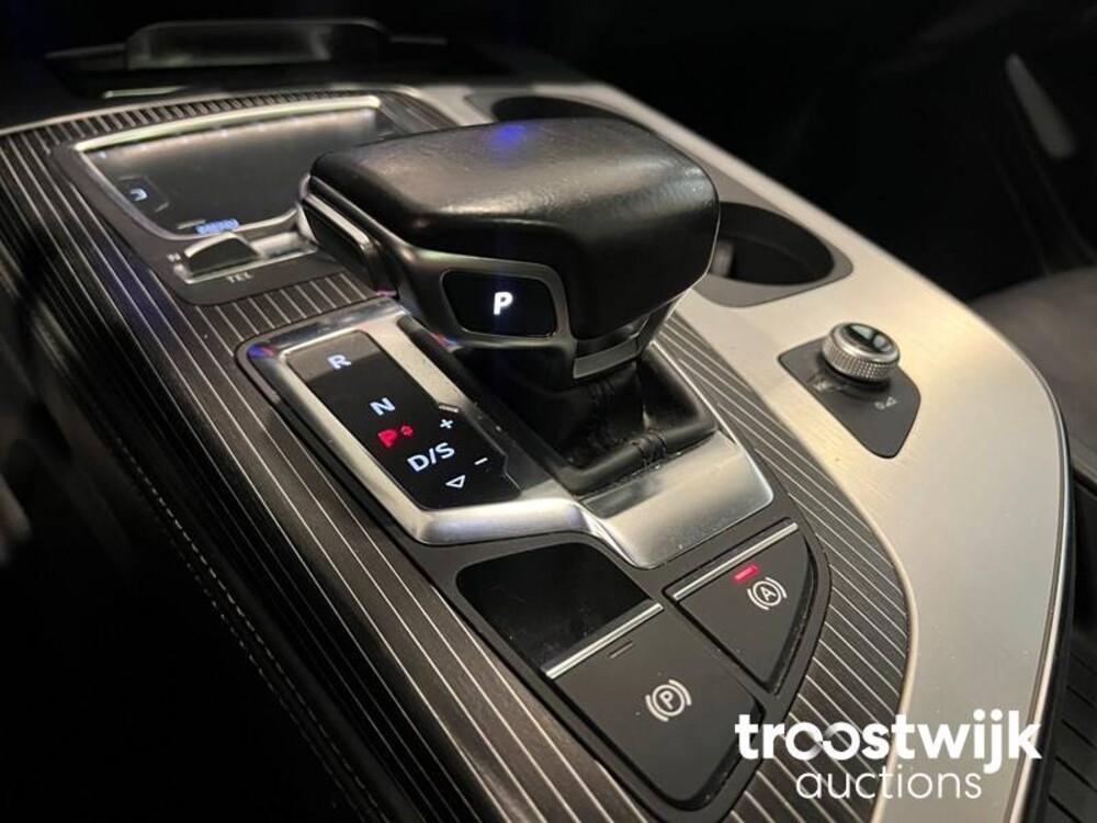 Audi Q7 E-Tron 3.0 TDI Quattro Premium Plug-In Hybrid 373 PS V6 ORG-NL, JX-357-K