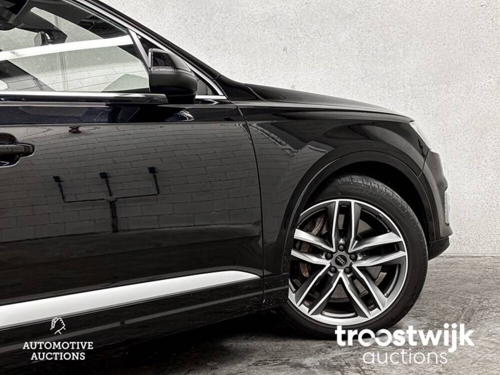 Audi Q7 E-Tron 3.0 TDI Quattro Premium Plug-In Hybrid 373 PS V6 ORG-NL, JX-357-K