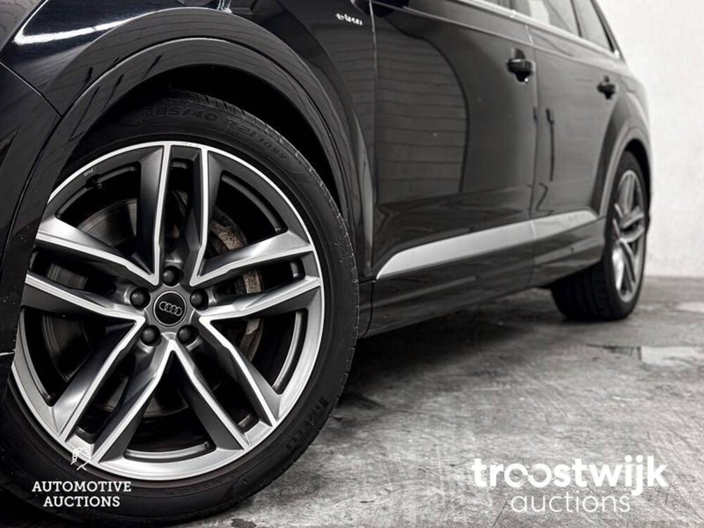 Audi Q7 E-Tron 3.0 TDI Quattro Premium Plug-In Hybrid 373 PS V6 ORG-NL, JX-357-K