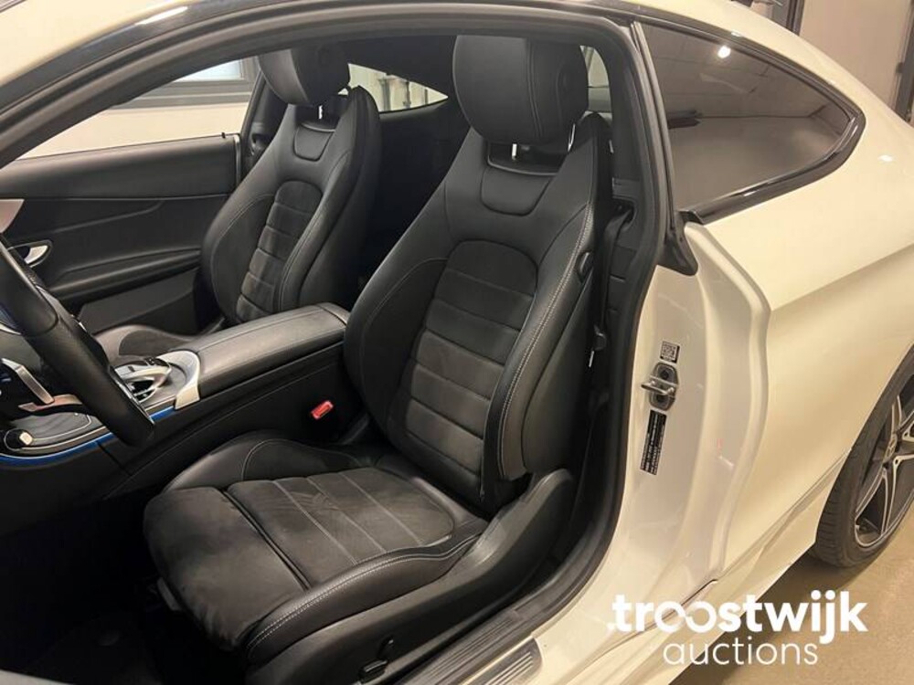 Mercedes-Benz C200 AMG Premium 184PS 2018, ZT-366-V