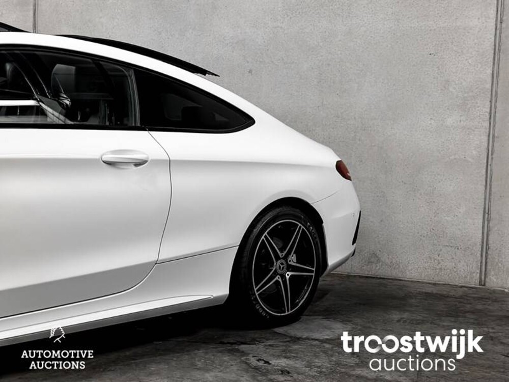 Mercedes-Benz C200 AMG Premium 184PS 2018, ZT-366-V