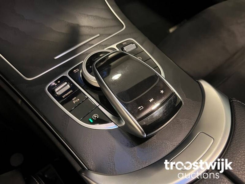 Mercedes-Benz C200 AMG Premium 184PS 2018, ZT-366-V