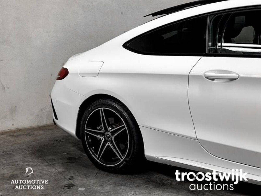 Mercedes-Benz C200 AMG Premium 184PS 2018, ZT-366-V