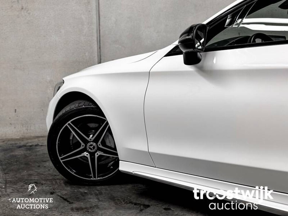 Mercedes-Benz C200 AMG Premium 184PS 2018, ZT-366-V