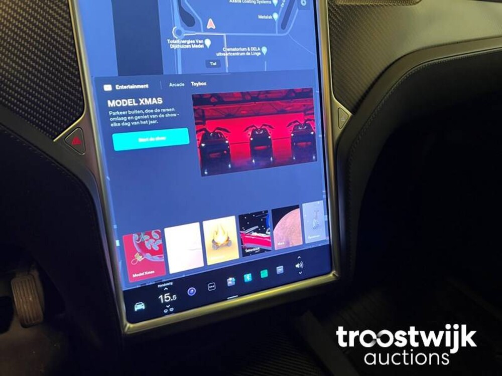 Tesla Model X 100D 6-Persoons 417PS 2017 -Orig. NL-, PT-892-R