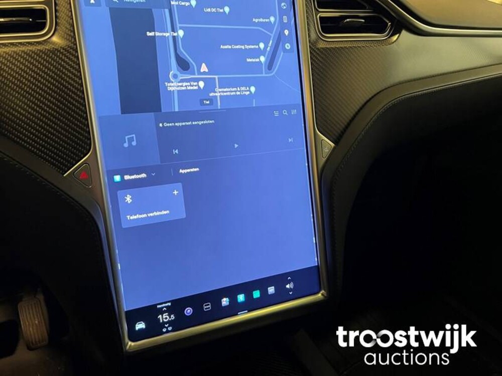 Tesla Model X 100D 6-Persoons 417PS 2017 -Orig. NL-, PT-892-R