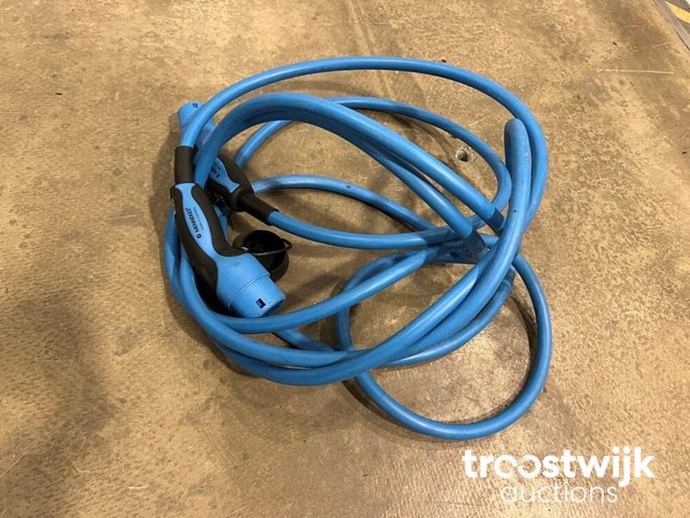 Tesla Model X 100D 6-Persoons 417PS 2017 -Orig. NL-, PT-892-R