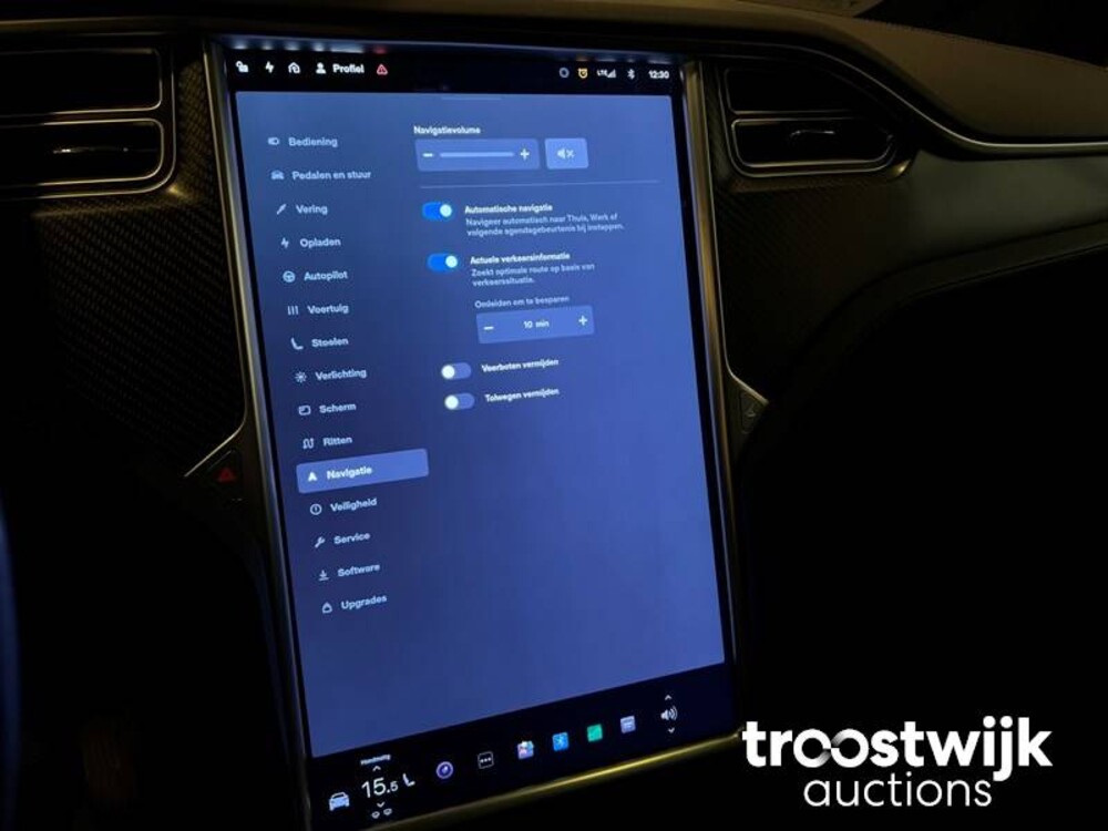 Tesla Model X 100D 6-Persoons 417PS 2017 -Orig. NL-, PT-892-R