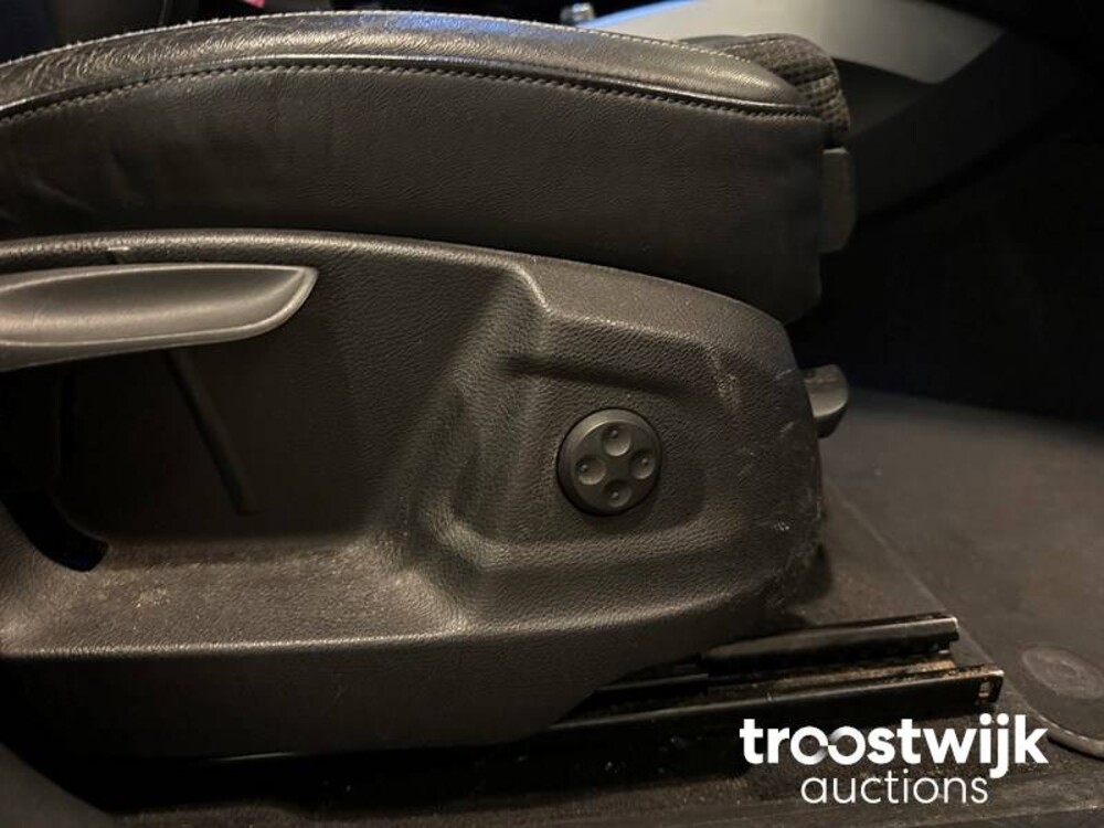 Audi Q5 TFSI Quattro Pro Line 2.0 211PS 2010 -Orig. NL-, 86-NDP-6