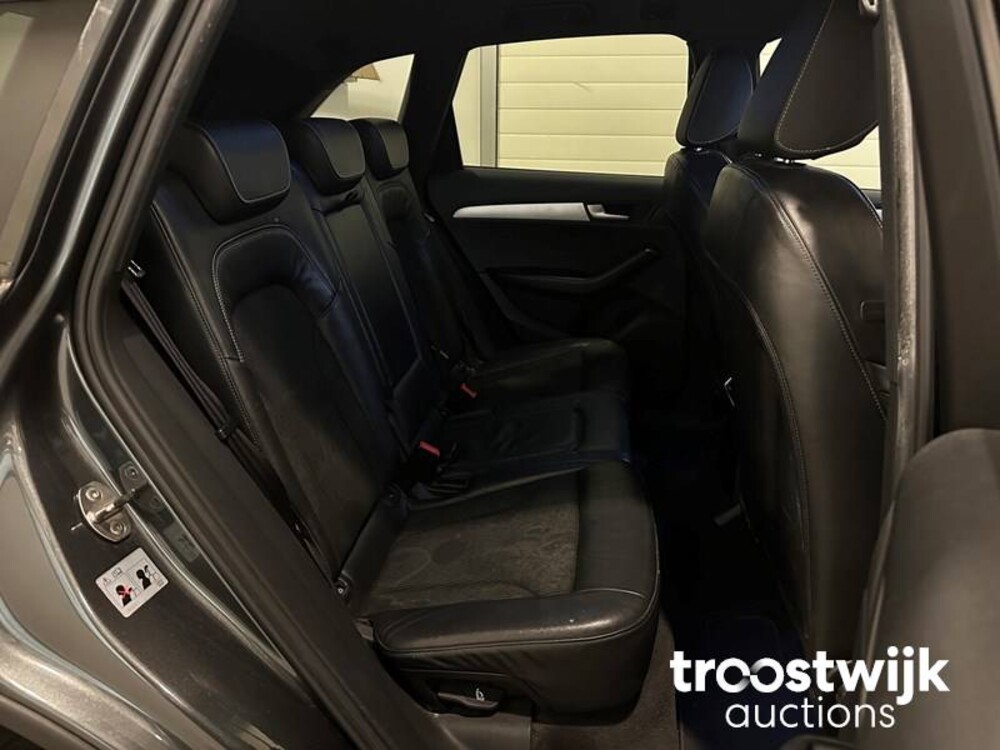 Audi Q5 TFSI Quattro Pro Line 2.0 211PS 2010 -Orig. NL-, 86-NDP-6
