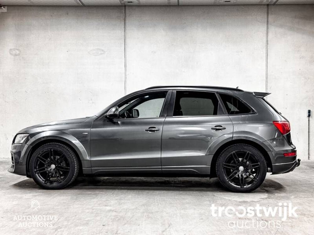 Audi Q5 TFSI Quattro Pro Line 2.0 211PS 2010 -Orig. NL-, 86-NDP-6