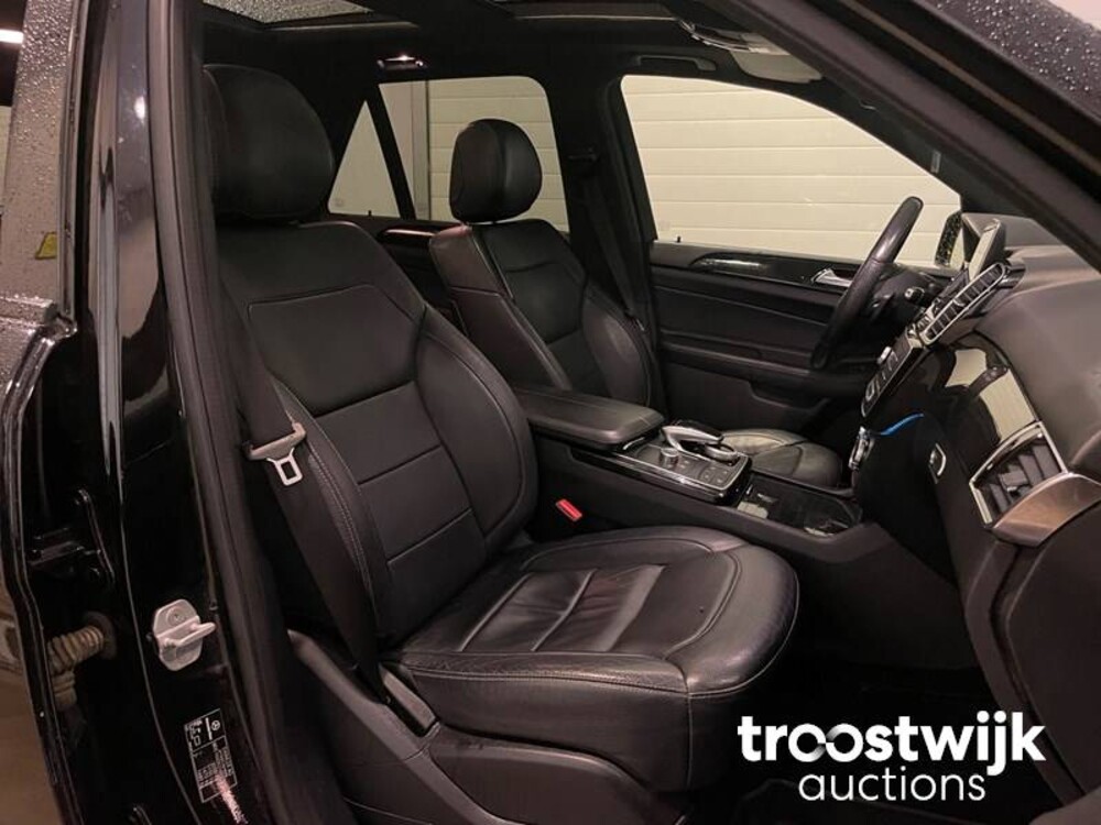 Mercedes-Benz GLE500e AMG Sport Edition 3.0 V6 4Matic Plug-In Hybrid 442hp 2017 GLE Class, K-108-PN