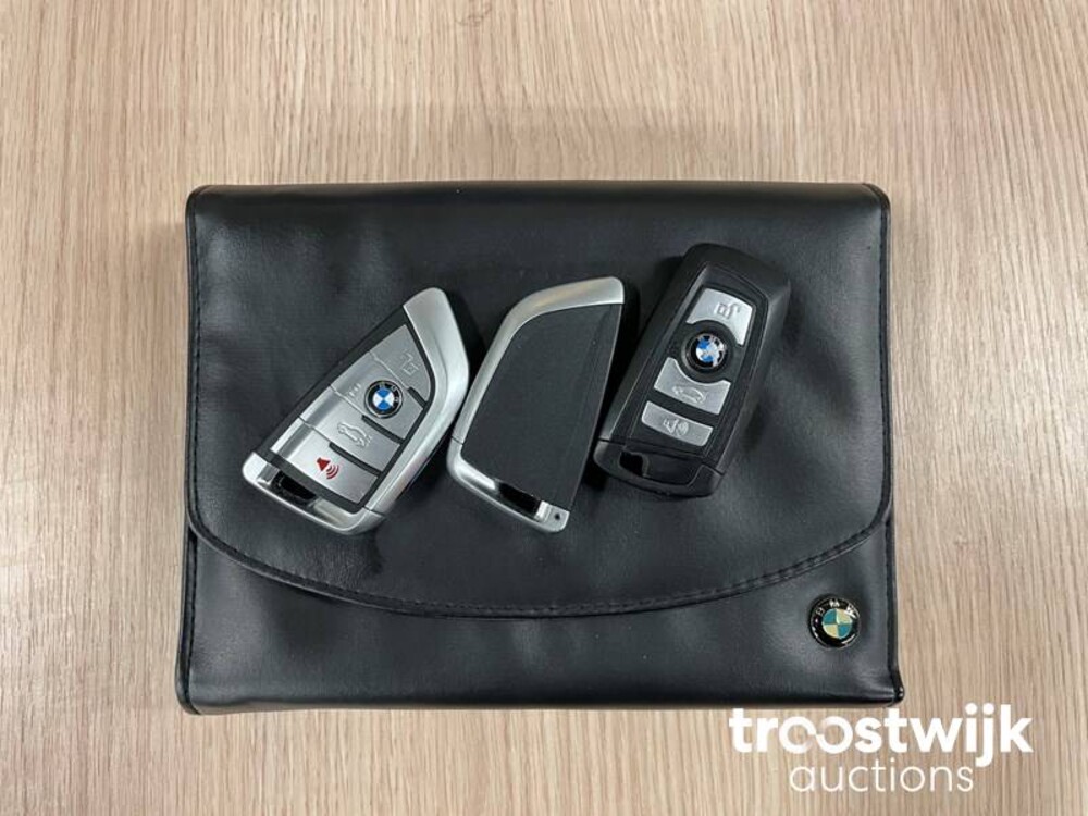 BMW Manhart MH5 550iX M-Sport 4.4 V8 F10  529hp 2012, P-800-HX