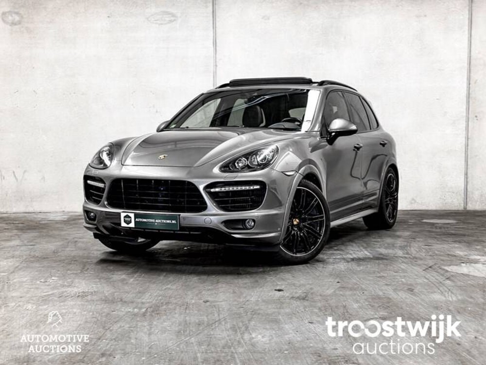 Porsche Cayenne Turbo 4.8 V8 500PS Sport-Design 2013 Sport-Chrono, 7-XRX-90