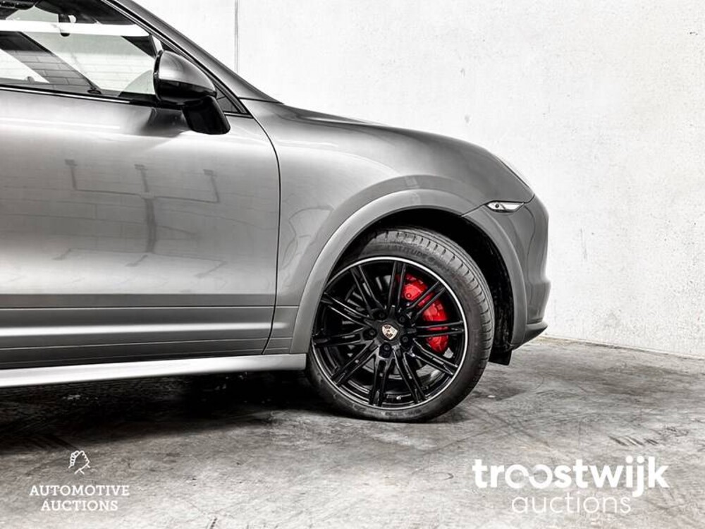 Porsche Cayenne Turbo 4.8 V8 500PS Sport-Design 2013 Sport-Chrono, 7-XRX-90