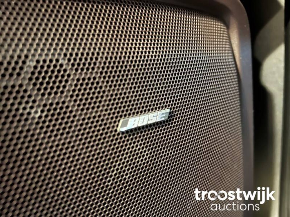 Porsche Cayenne Turbo 4.8 V8 500PS Sport-Design 2013 Sport-Chrono, 7-XRX-90