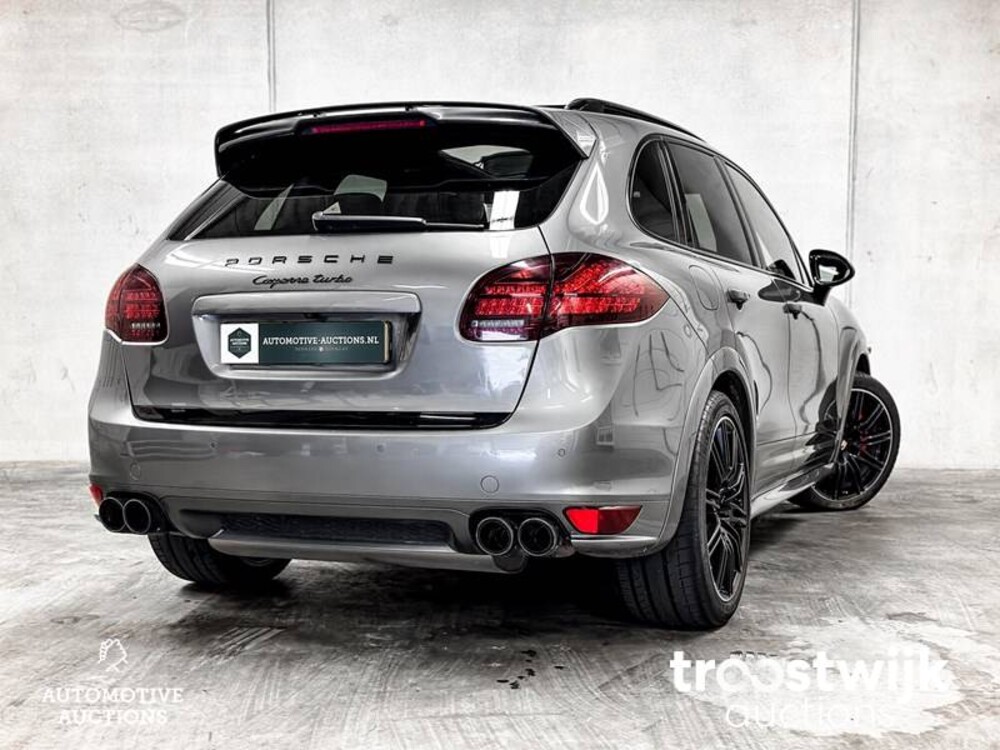 Porsche Cayenne Turbo 4.8 V8 500PS Sport-Design 2013 Sport-Chrono, 7-XRX-90