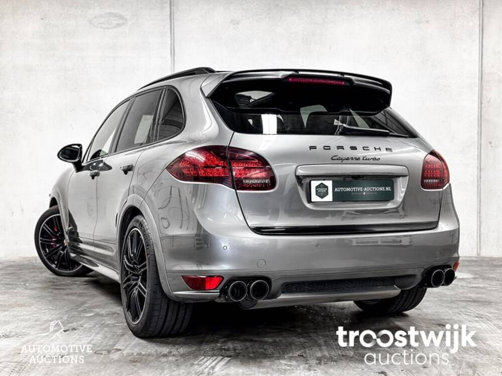 Porsche Cayenne Turbo 4.8 V8 500PS Sport-Design 2013 Sport-Chrono, 7-XRX-90