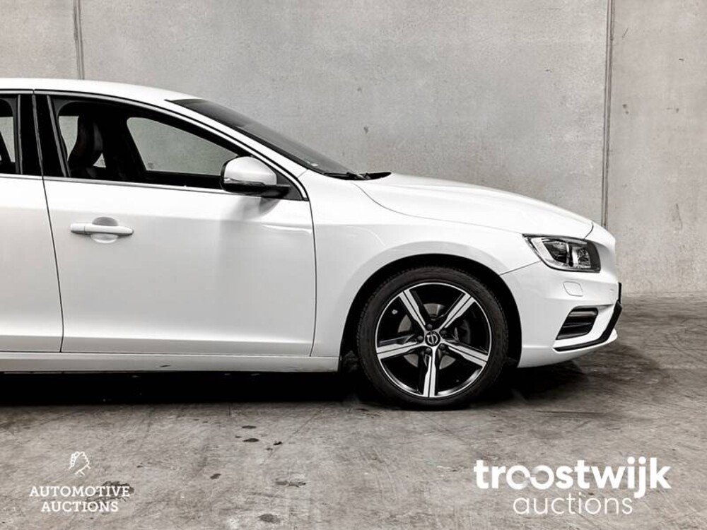 Volvo V60 Business Sport 2.0 D4 190PS 2018 -Orig. NL-, TL-707-B