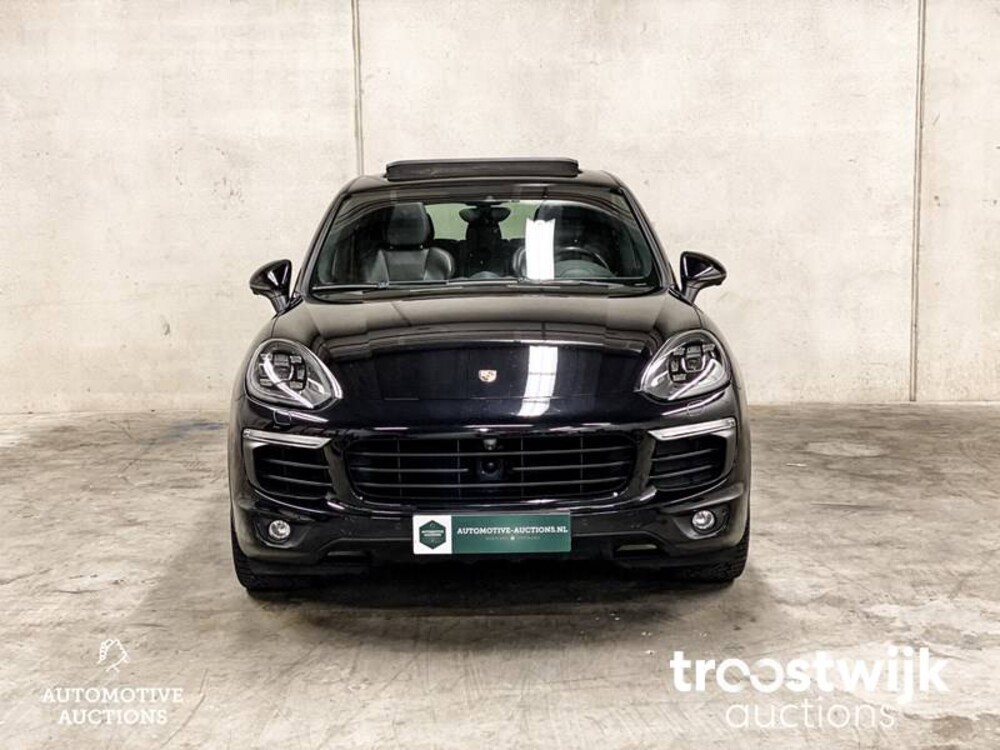 Porsche Cayenne S E-Hybrid 3.0 V6 Sport Chrono 416pk 2015 -Orig NL-, HF-254-S